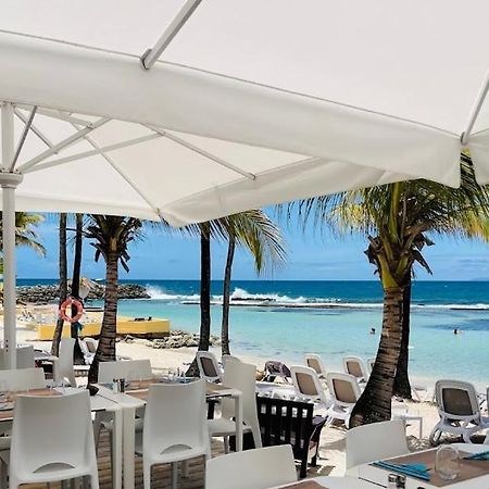 Tres Bel Appartement Avec Vue Mer, Acces Direct A La Plage Et Piscine Surveillee Сен Франсоа Екстериор снимка