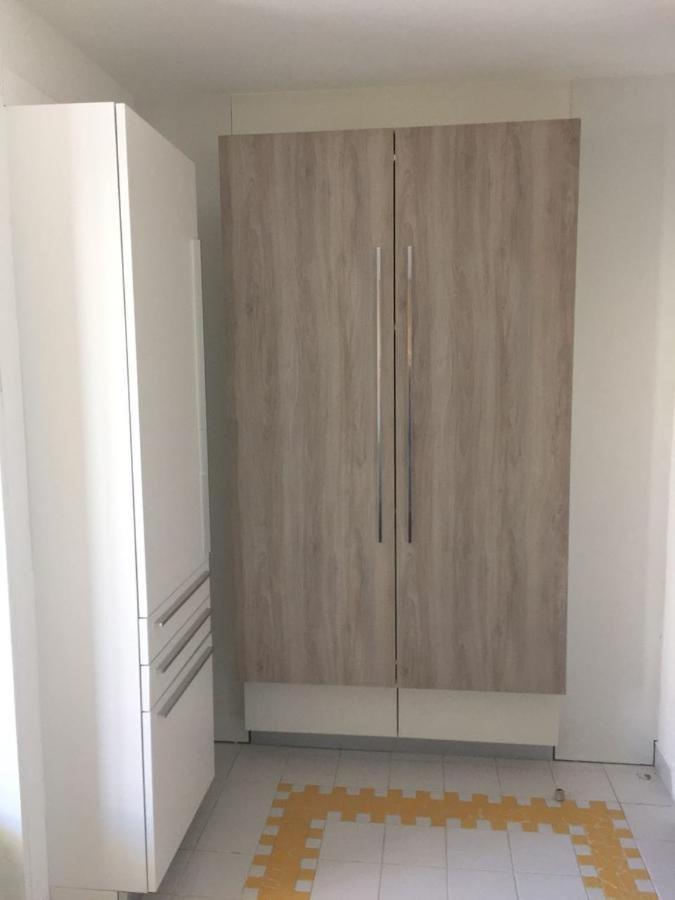 Tres Bel Appartement Avec Vue Mer, Acces Direct A La Plage Et Piscine Surveillee Сен Франсоа Екстериор снимка